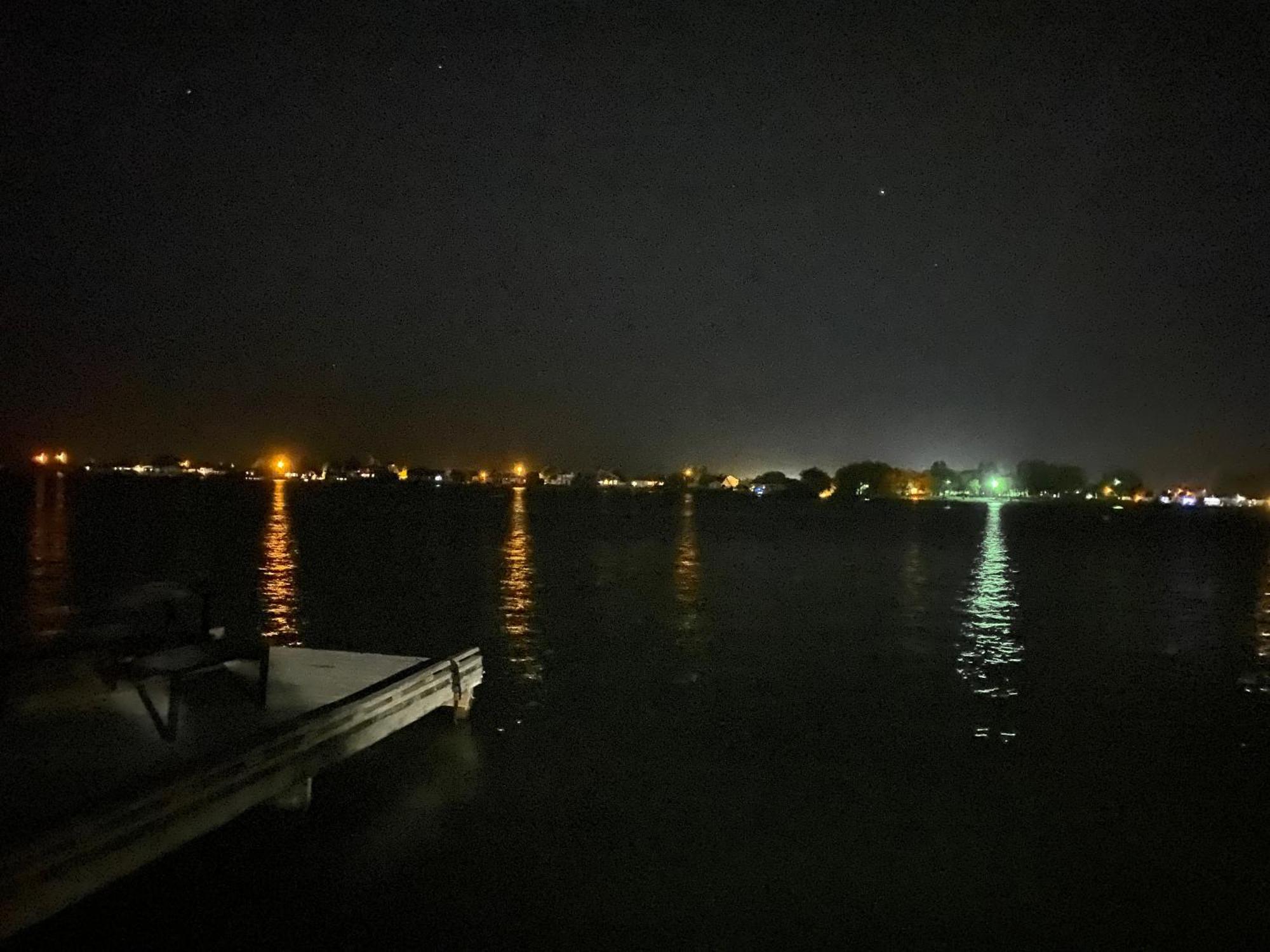 Lakeshore Inn Water Front Moses Lake Dış mekan fotoğraf
