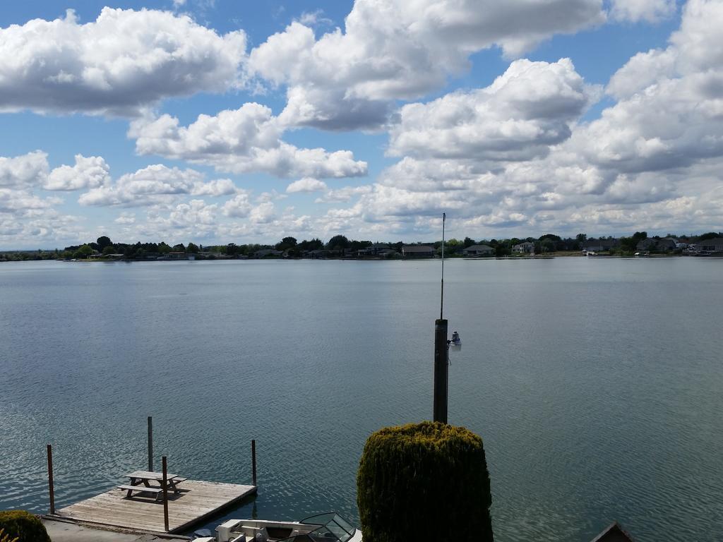 Lakeshore Inn Water Front Moses Lake Dış mekan fotoğraf